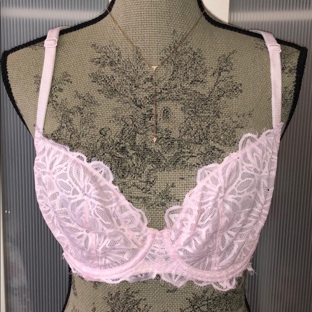 Victoria’s Secret PINK Lace Bra 36D